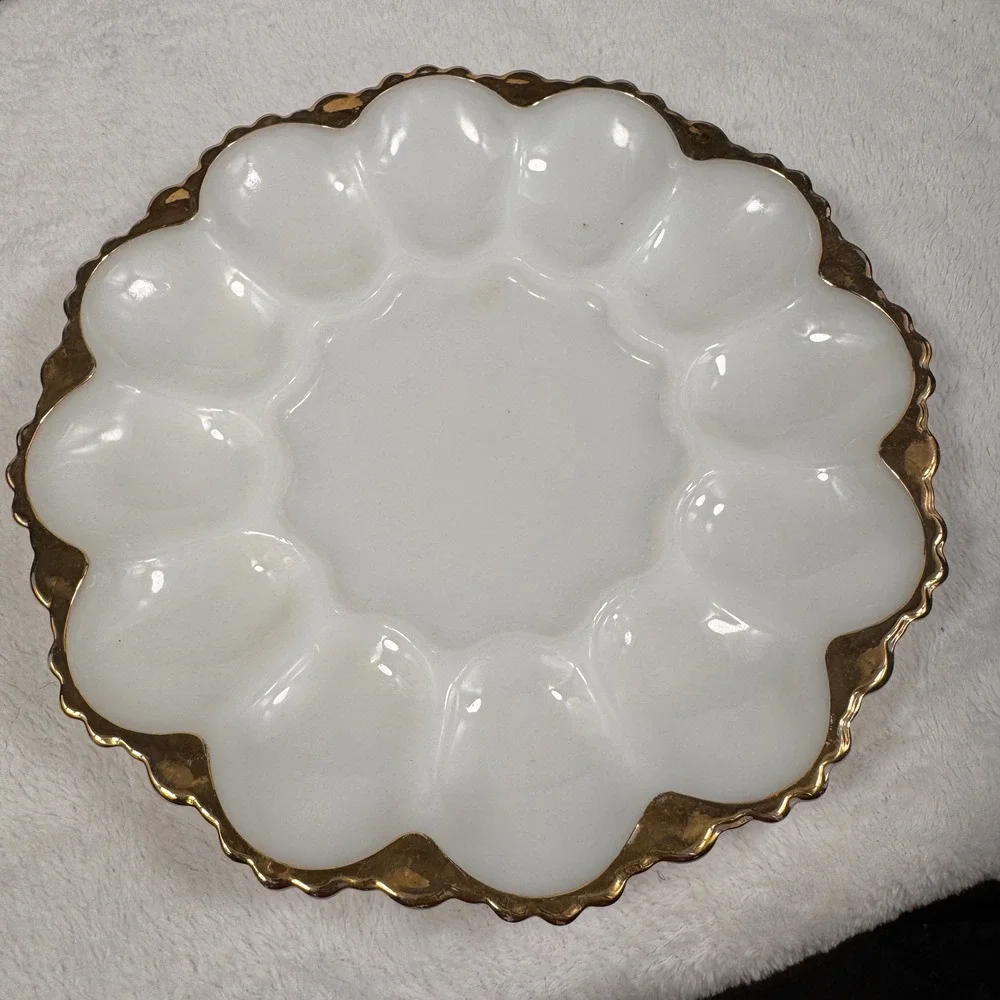 Vintage Milk Glass Deviled Egg Plate 10